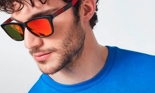 Oakley_Sommer20_03.jpg
